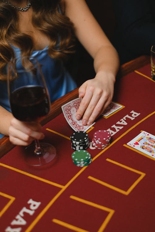 Kaboo - Valokuvaus Ja Äänestys Slotit, Casinopelit Ja IGaming-sisällöt