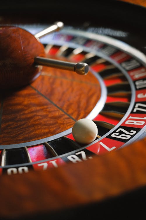 Ilmainen Pokeri Raha: Parhaat Keinot Ja Bonukset Nettipokeriin