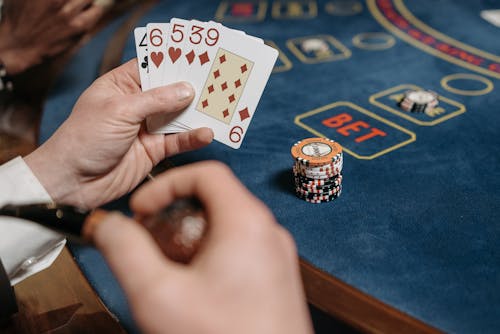 Suomalainen Netticasino: Neteller Ja Rahansiirrot Suomalaisissa Netticasinoissa