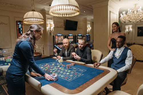 Suomikasino Ilmaiskierrokset: Parhaat Tarjoukset Ja Strategiat